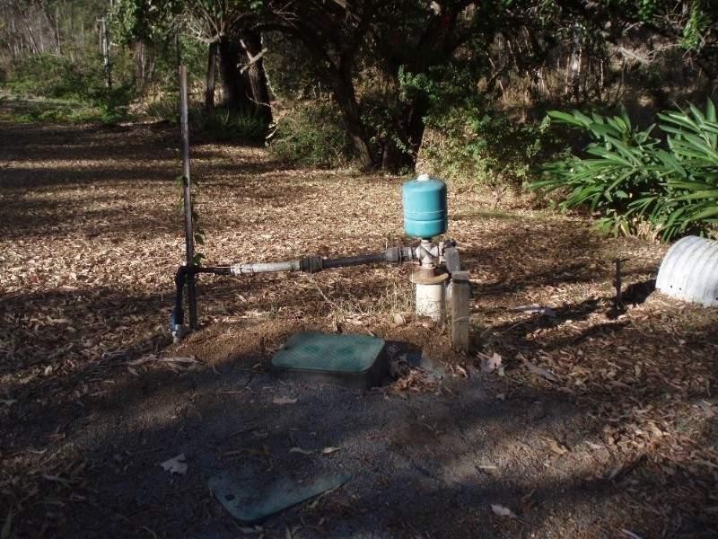 53 Fourteen Mile Road, The Caves QLD 4702