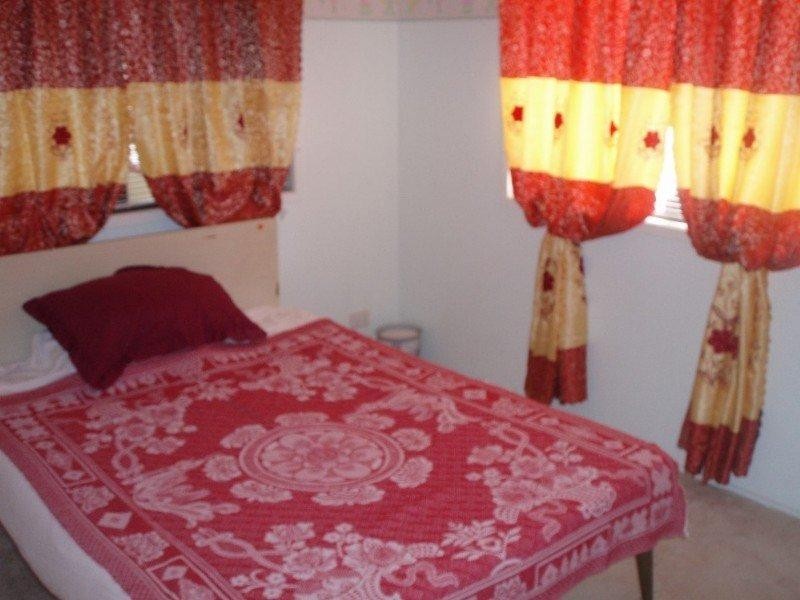 106 Morgan Street, Mount Morgan QLD 4714