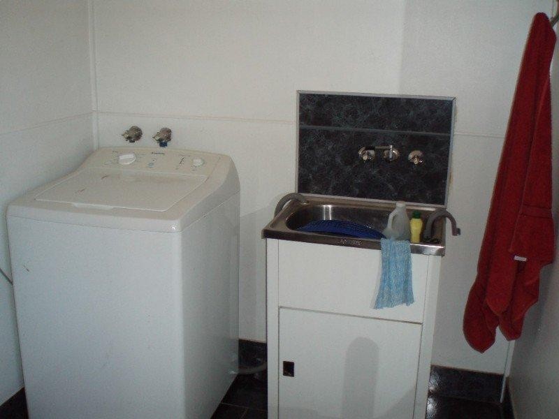 12 Central Street, Mount Morgan QLD 4714