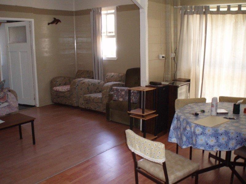 12 Central Street, Mount Morgan QLD 4714