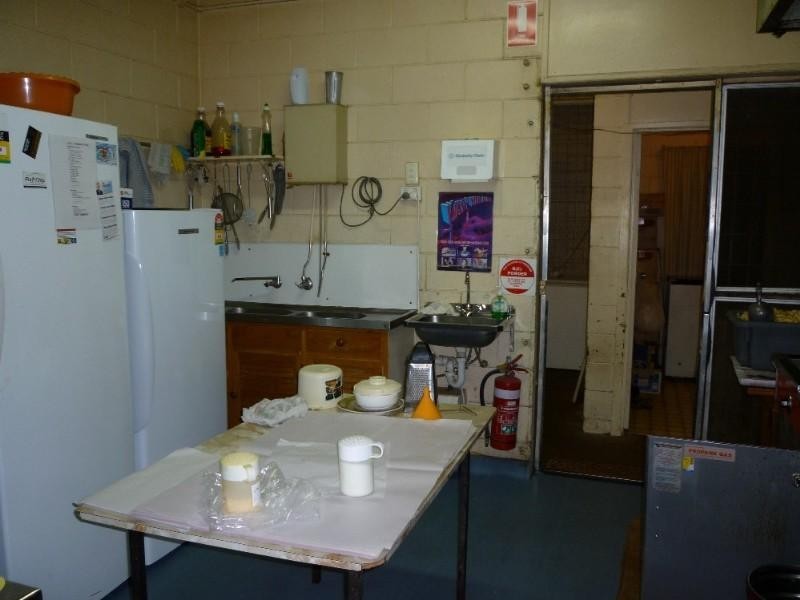 2/7 Lawrie Street, Gracemere QLD 4702