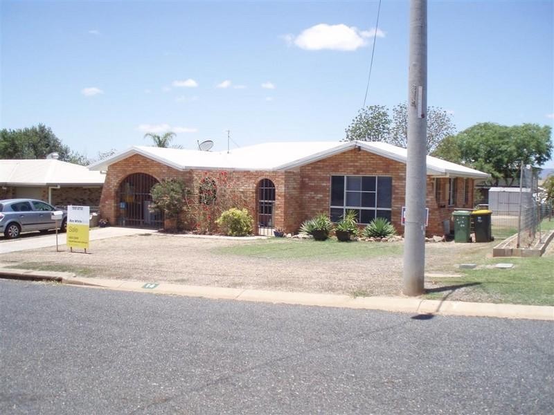 14 Gleeson Close, Gracemere QLD 4702
