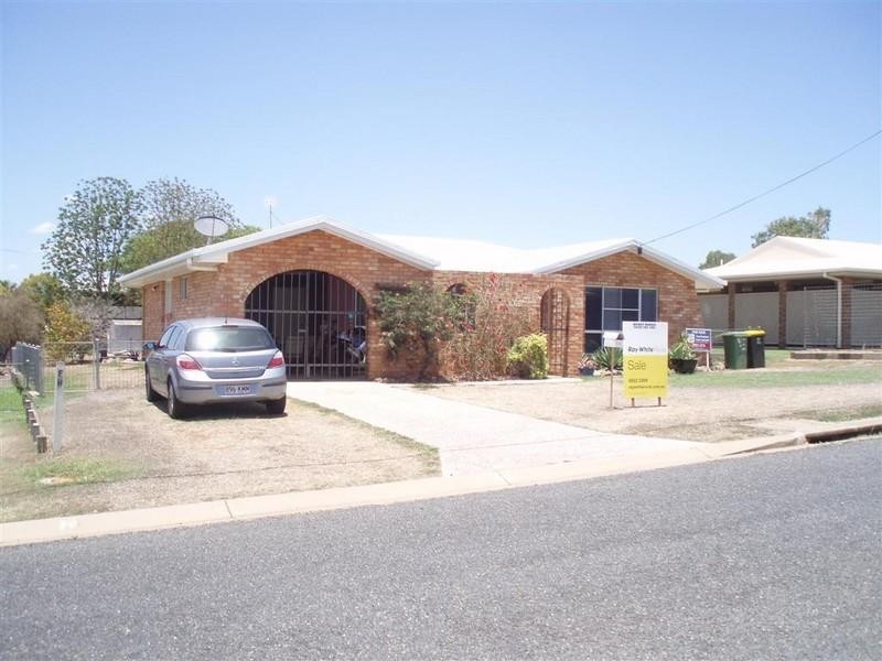 14 Gleeson Close, Gracemere QLD 4702