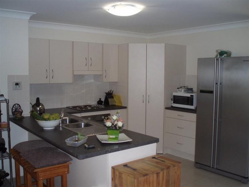 38 Joseph Street, Gracemere QLD 4702