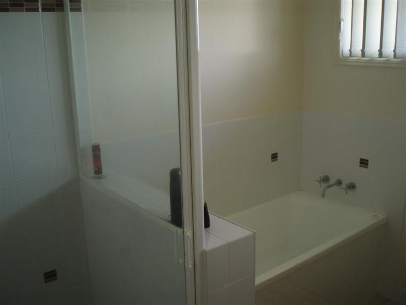 38 Joseph Street, Gracemere QLD 4702