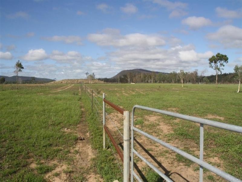 1515 Atkinson Road, Canoona QLD 4702