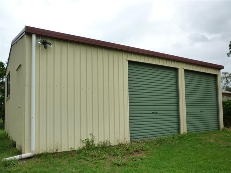 2 Schirmer Close, Gracemere QLD 4702