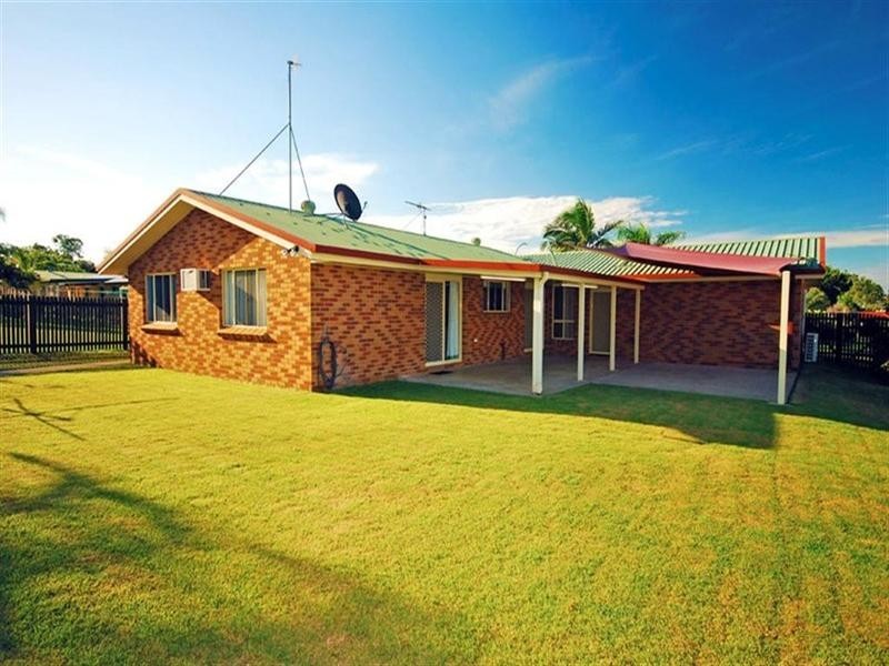 8 Hicks Close, Gracemere QLD 4702