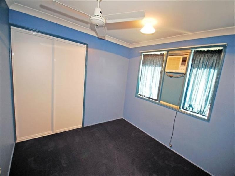 8 Hicks Close, Gracemere QLD 4702