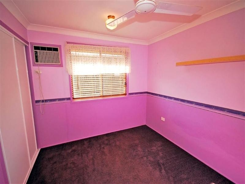 8 Hicks Close, Gracemere QLD 4702