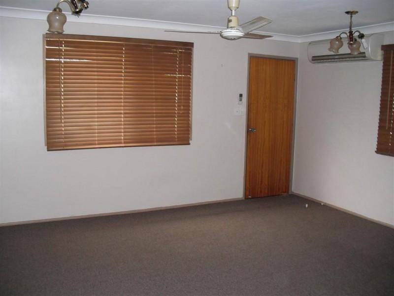 15 Reservoir Street, Gracemere QLD 4702