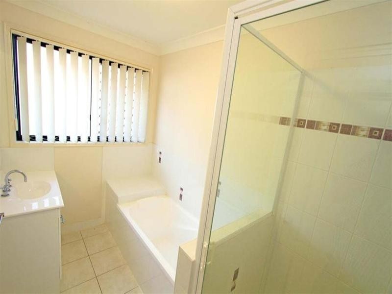 50 Lillypilly Avenue, Gracemere QLD 4702