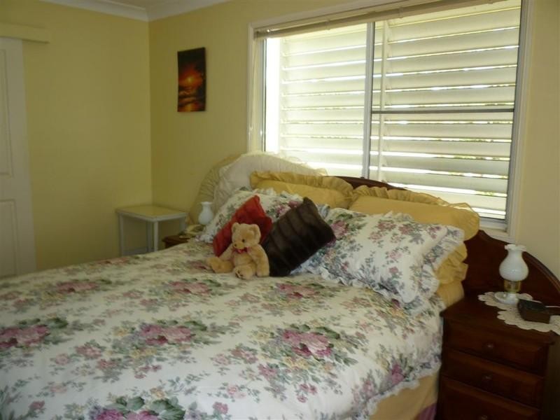 15 Fenwick Street, Gracemere QLD 4702