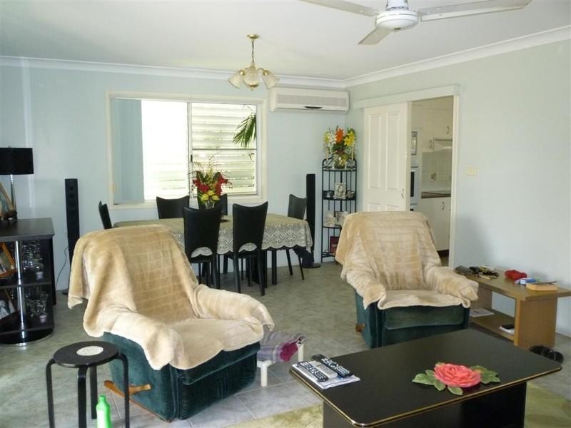15 Fenwick Street, Gracemere QLD 4702