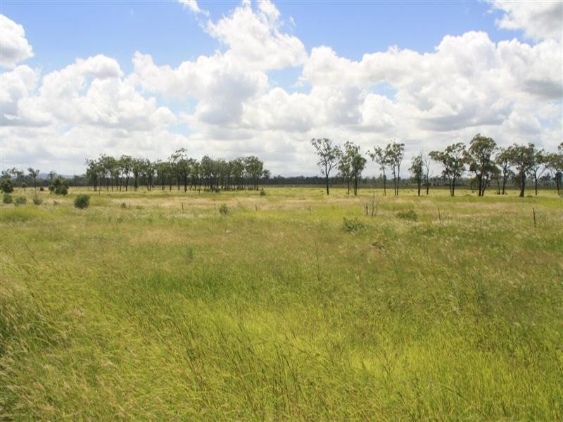 66062 Bruce Highway, Canoona QLD 4702