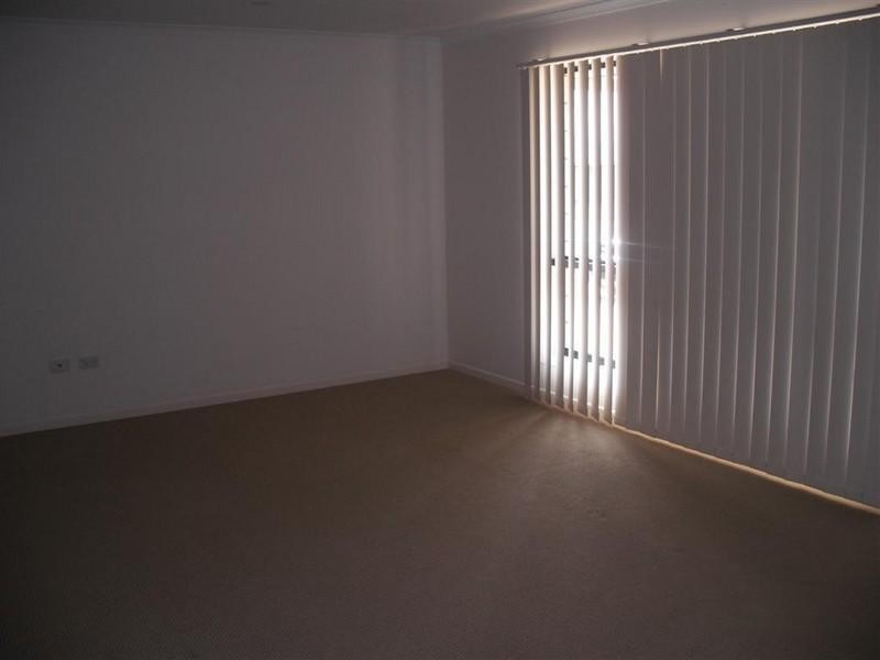 6 Chatterton Boulevard, Gracemere QLD 4702