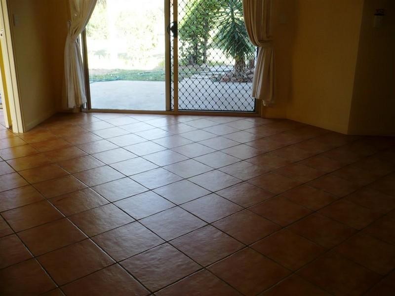 32 Hutchings Street, Gracemere QLD 4702