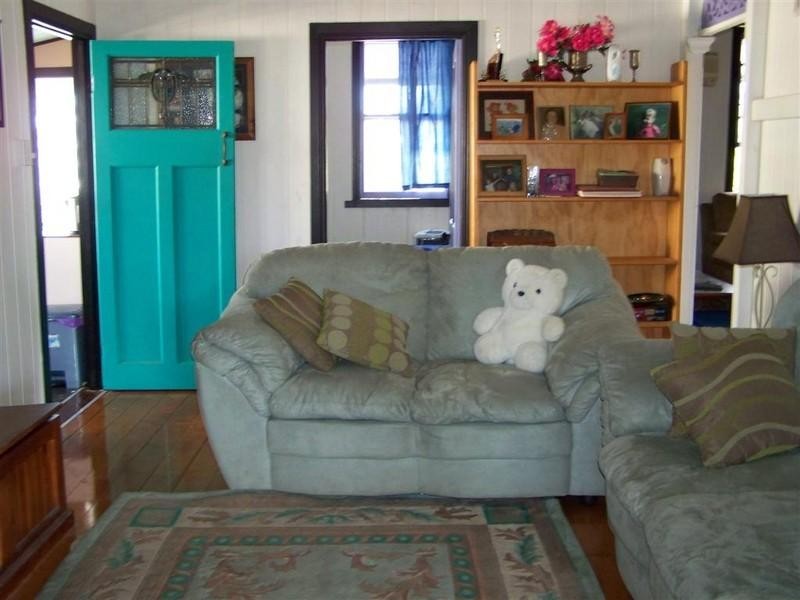 7 O’Connell Street, Depot Hill QLD 4700