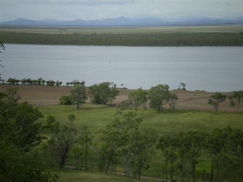 179 Broadmount Road, Thompson Point QLD 4702