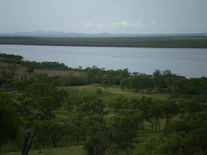 179 Broadmount Road, Thompson Point QLD 4702