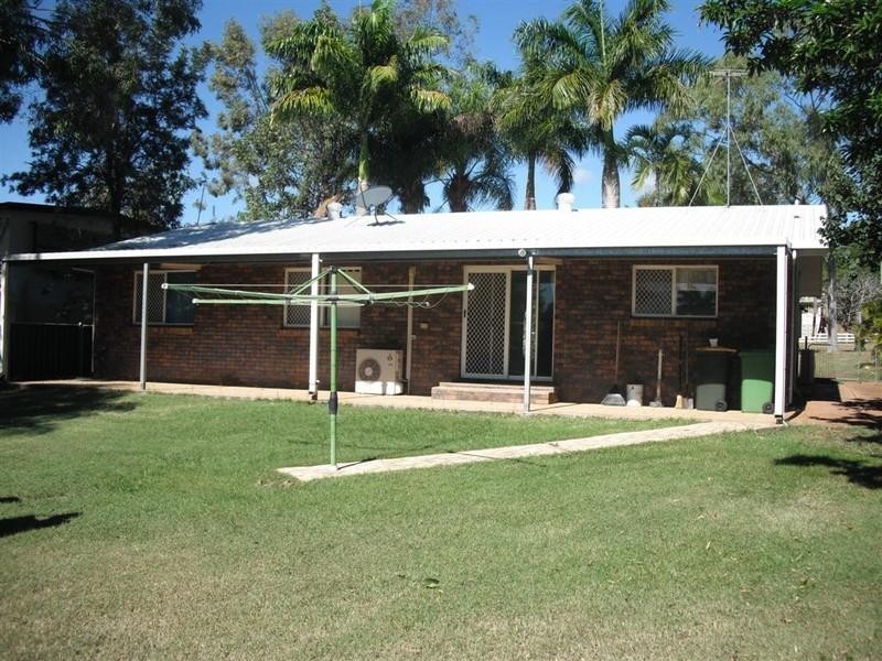 64 Breakspear Street, Gracemere QLD 4702