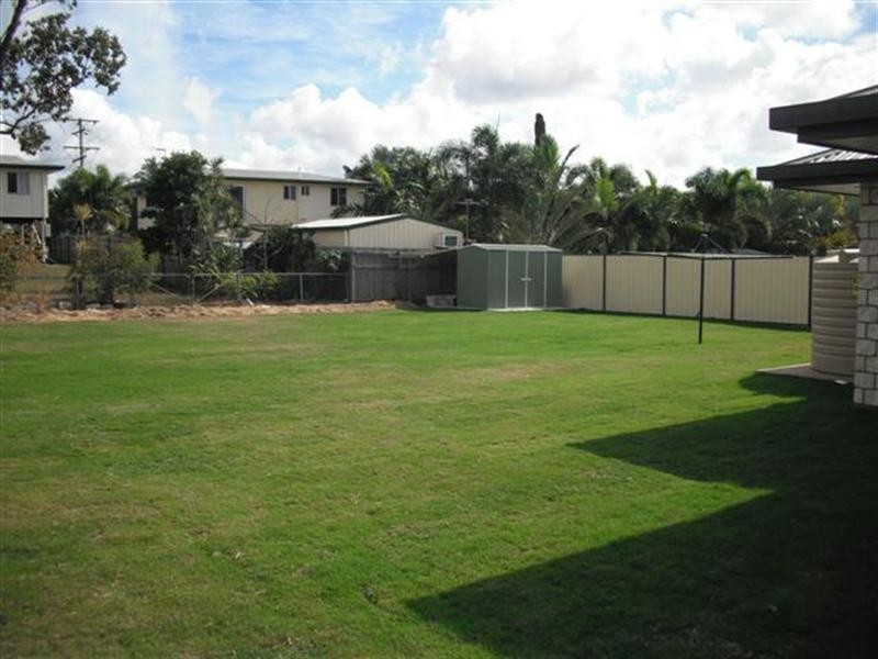 30 Lamb Avenue, Gracemere QLD 4702