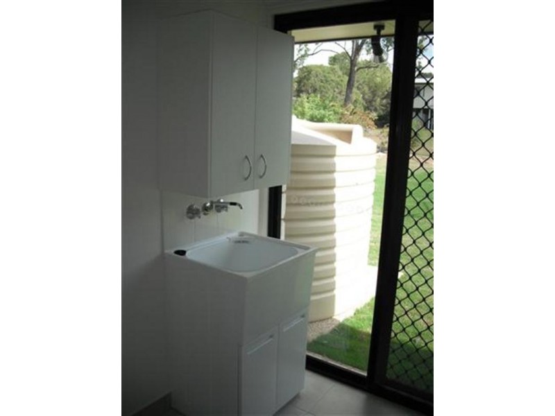 30 Lamb Avenue, Gracemere QLD 4702