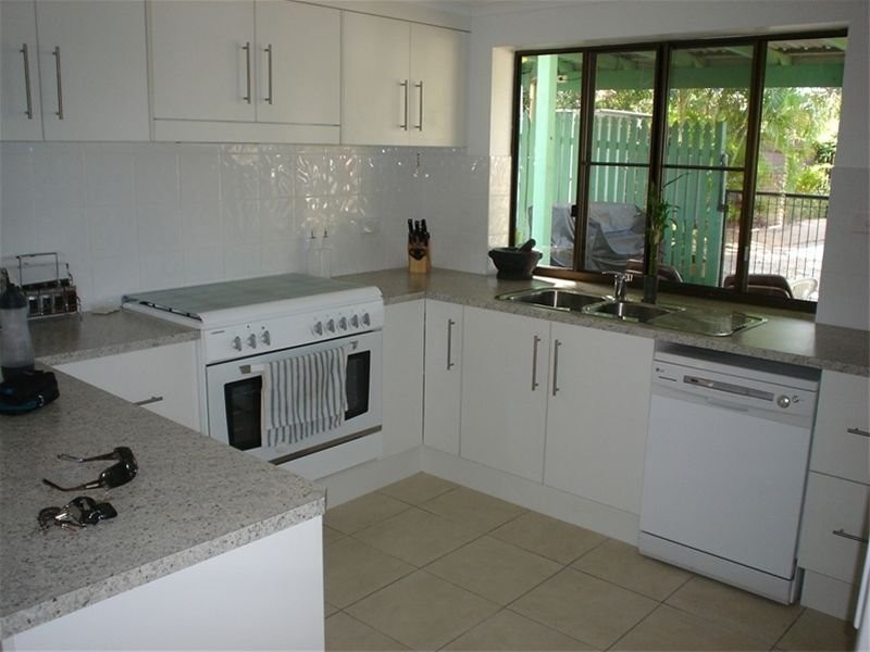 14 Cassar Street, Gracemere QLD 4702