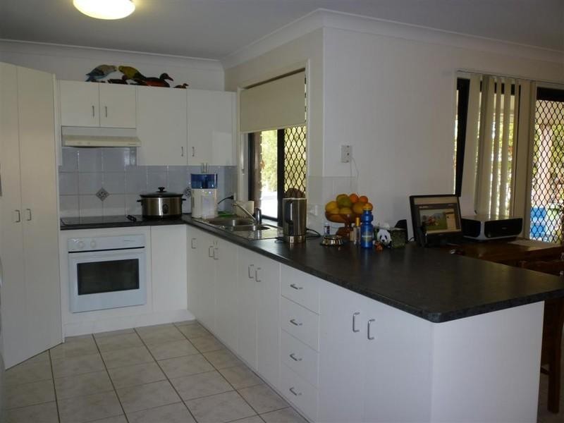 3 Lorraine Court, Gracemere QLD 4702