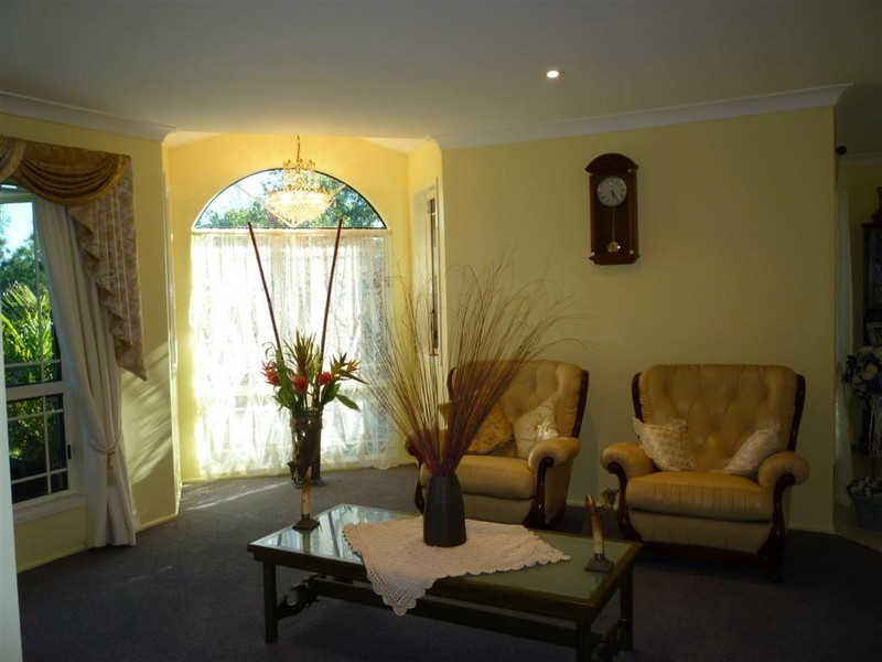 13 Rachael Close, Rockyview QLD 4701