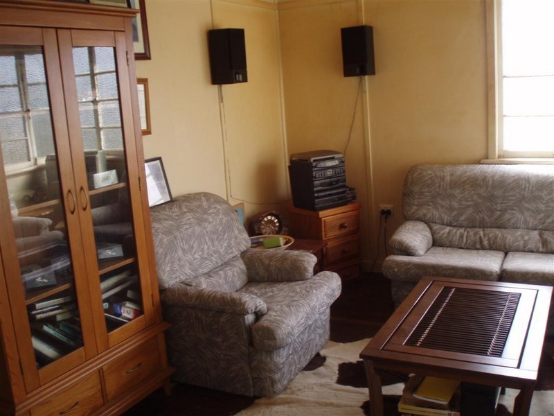 48 Pattison Street, Mount Morgan QLD 4714