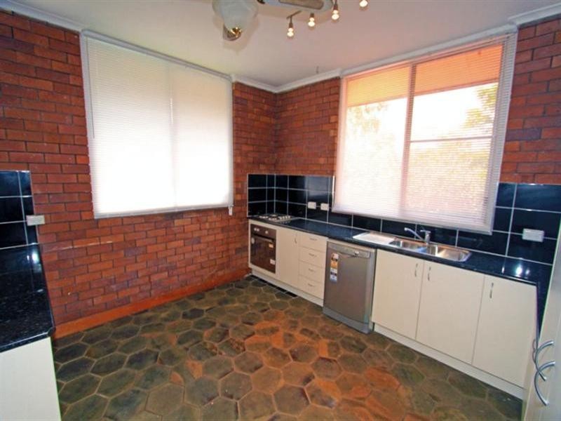 202 Canoona Road, Rockhampton QLD 4700