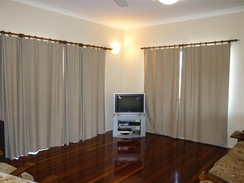 120. Capricorn Street, Gracemere QLD 4702