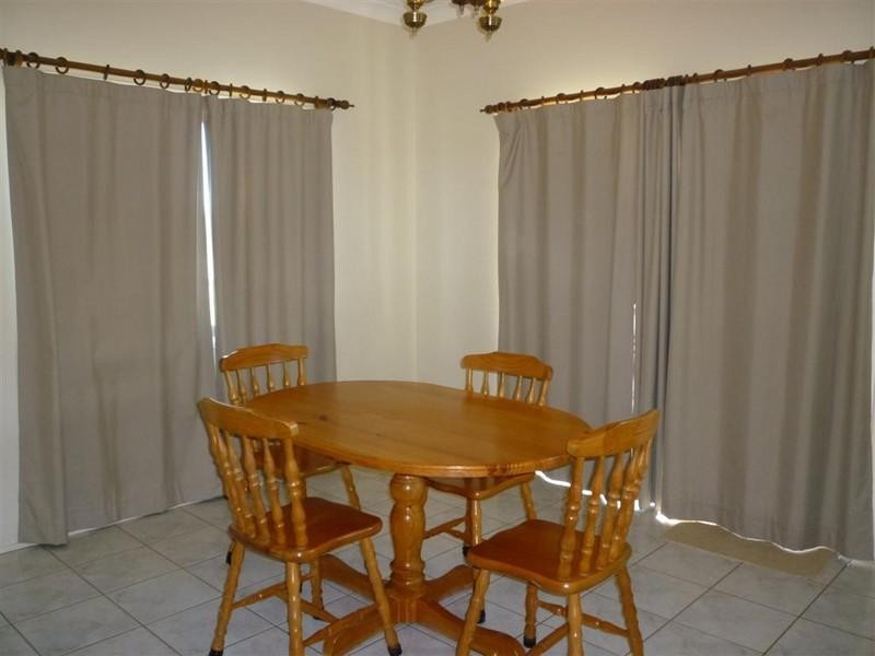 120. Capricorn Street, Gracemere QLD 4702