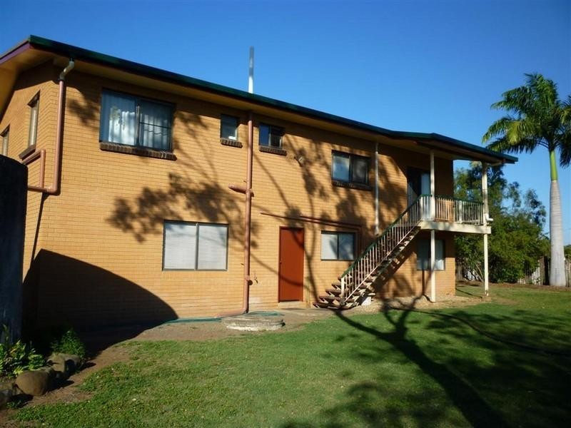 120. Capricorn Street, Gracemere QLD 4702