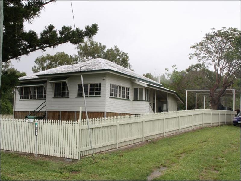 255 McLaughlin Street, Gracemere QLD 4702