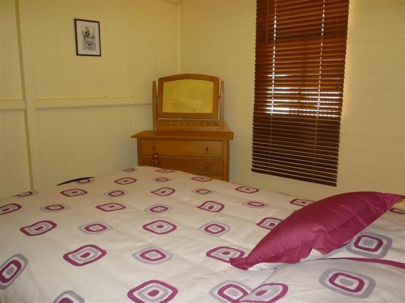 166 West Street, Allenstown QLD 4700