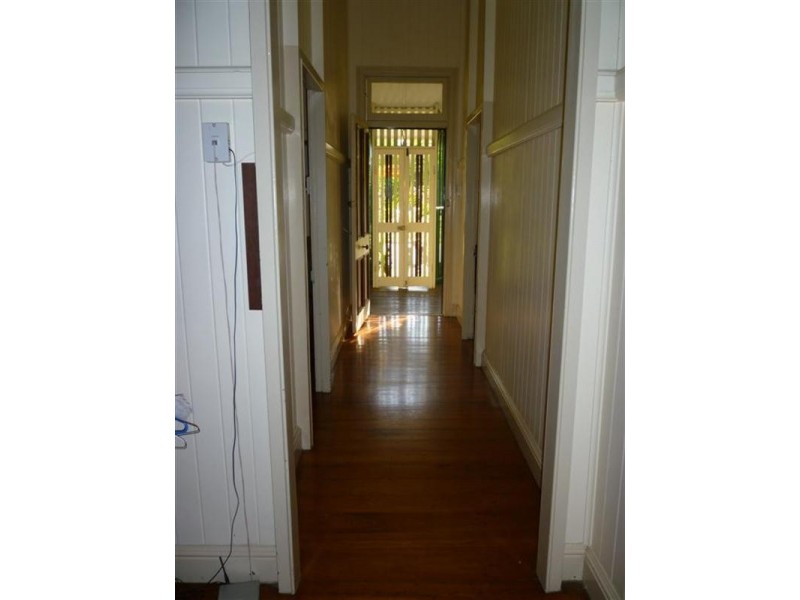 166 West Street, Allenstown QLD 4700