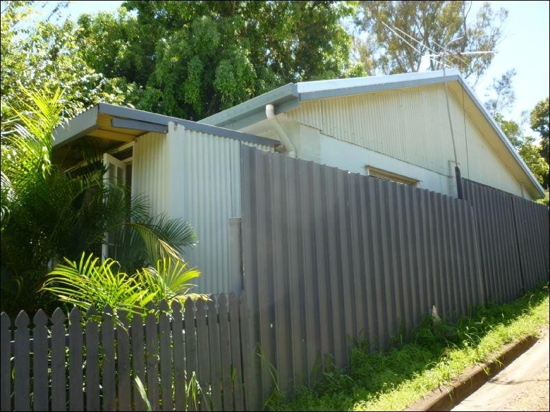 69 East Street, Mount Morgan QLD 4714