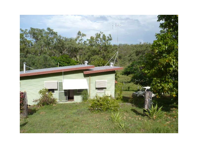 140 Plentiful Creek Road, Milman QLD 4702