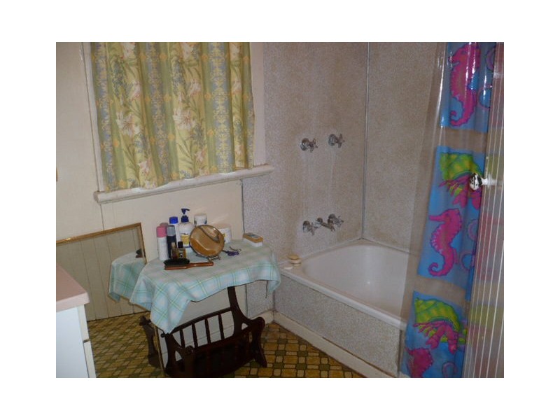 140 Plentiful Creek Road, Milman QLD 4702