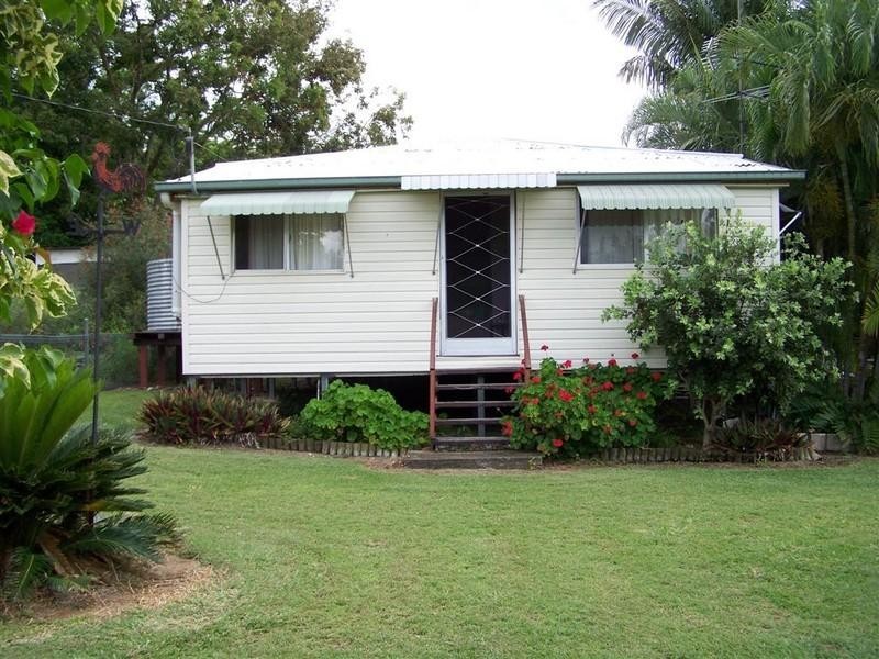 21 LANGMORN Road, Raglan QLD 4697
