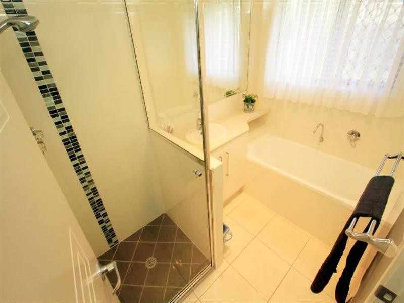 26 Corella Drive, Gracemere QLD 4702