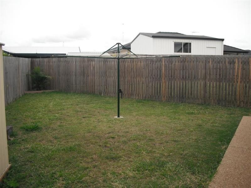 5 Cockatoo Court, Gracemere QLD 4702