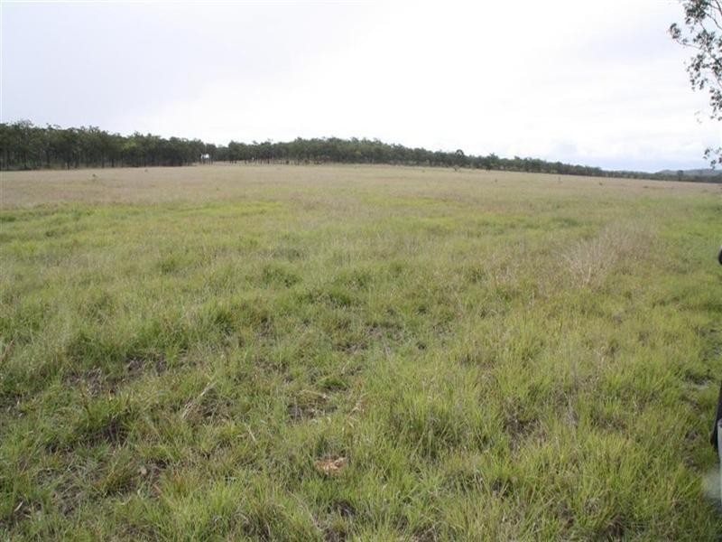 “Serpentine” 0 Bruce Highway, Canoona QLD 4702