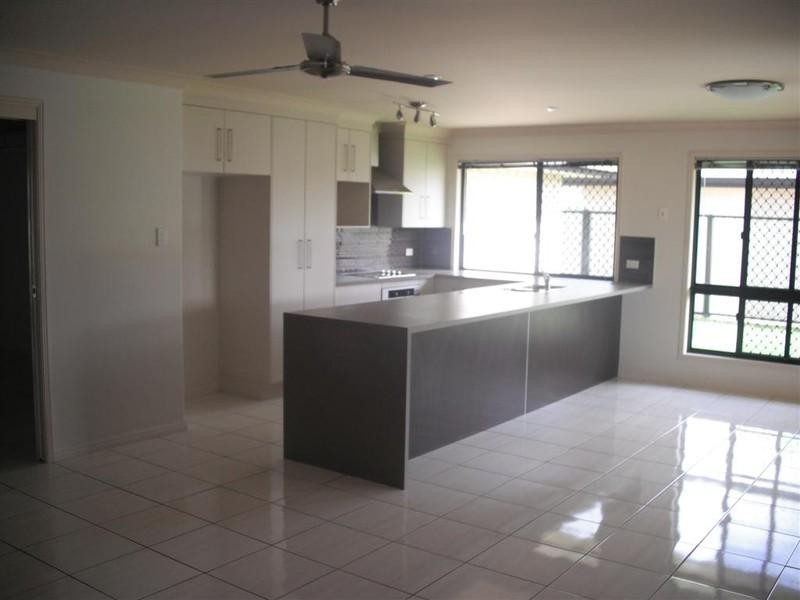 81 Buxton Drive, Gracemere QLD 4702