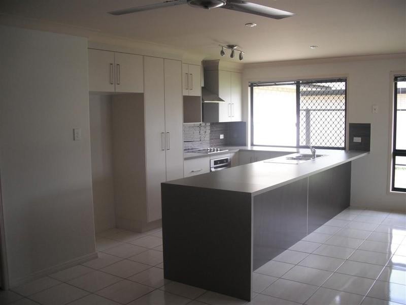 81 Buxton Drive, Gracemere QLD 4702