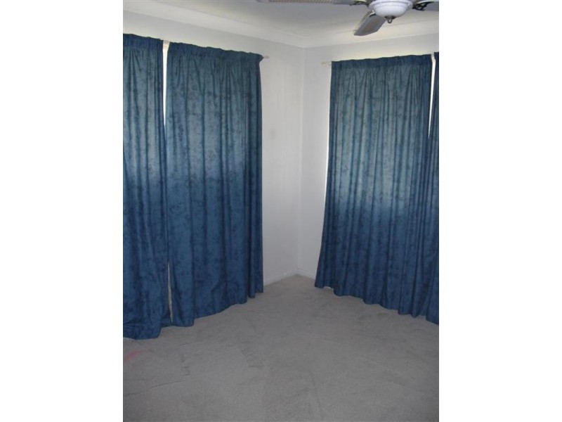 2 Lorraine Court, Gracemere QLD 4702