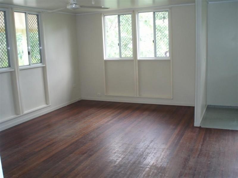 6 Staunton Street, Mount Morgan QLD 4714