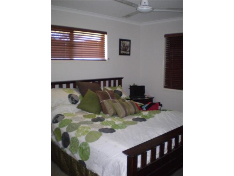 6 Rosella Drive, Gracemere QLD 4702